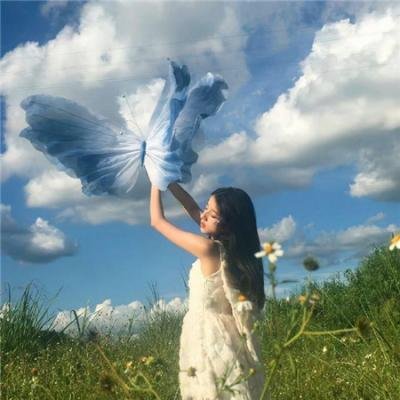 黄阿丽:小眼镜蛇